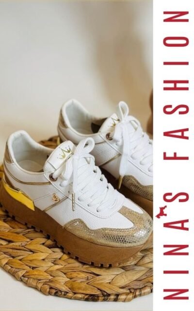 Tenis con Detalles Dorados